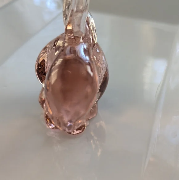 Pink Fenton Glass Bunny Paperweight Figure. Hand Blown Glass Bunny Rabbit - Picture 2 of 7